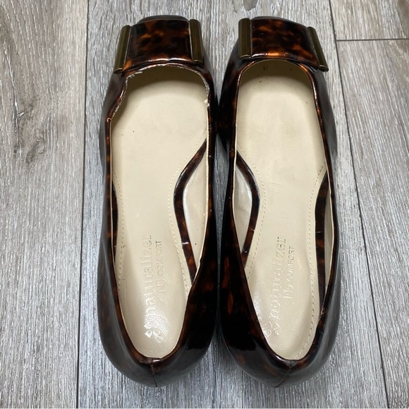Naturalizer N5 Comfort Brown Tortoise Shell Buckle Frankee Patent Heel Size 5.5 - Picture 9 of 16